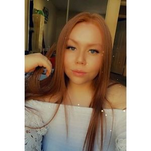 Meet your Posher, Esmeralda